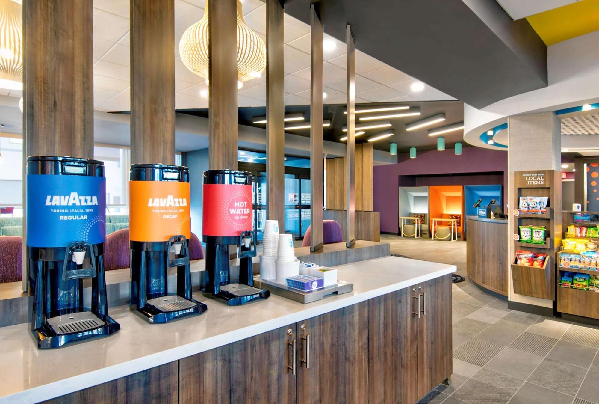 Tru By Hilton Ashburn One Loudoun, Va Hotel Екстериор снимка